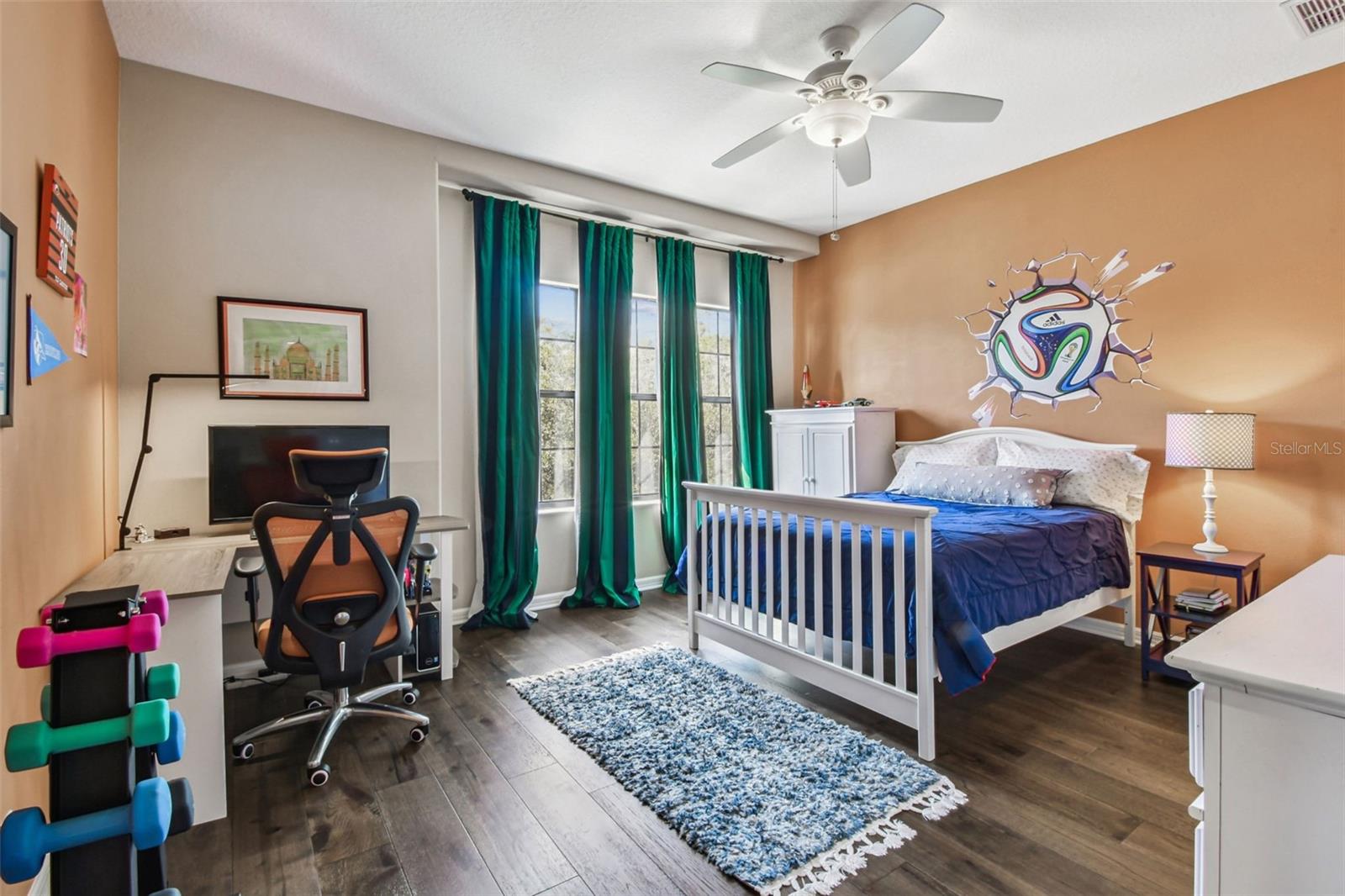 15613 N HIMES AVE, TAMPA, FL, 33618