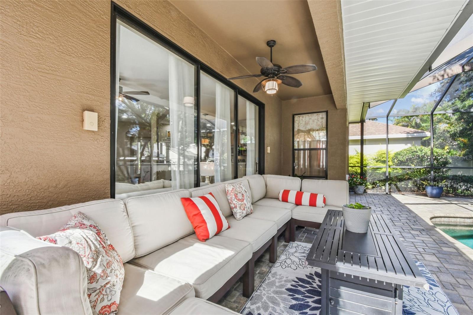 15613 N HIMES AVE, TAMPA, FL, 33618