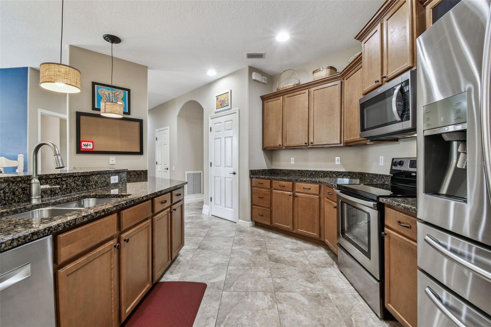 15613 N HIMES AVE, TAMPA, FL, 33618