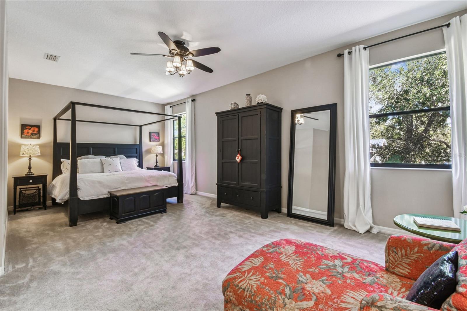 15613 N HIMES AVE, TAMPA, FL, 33618