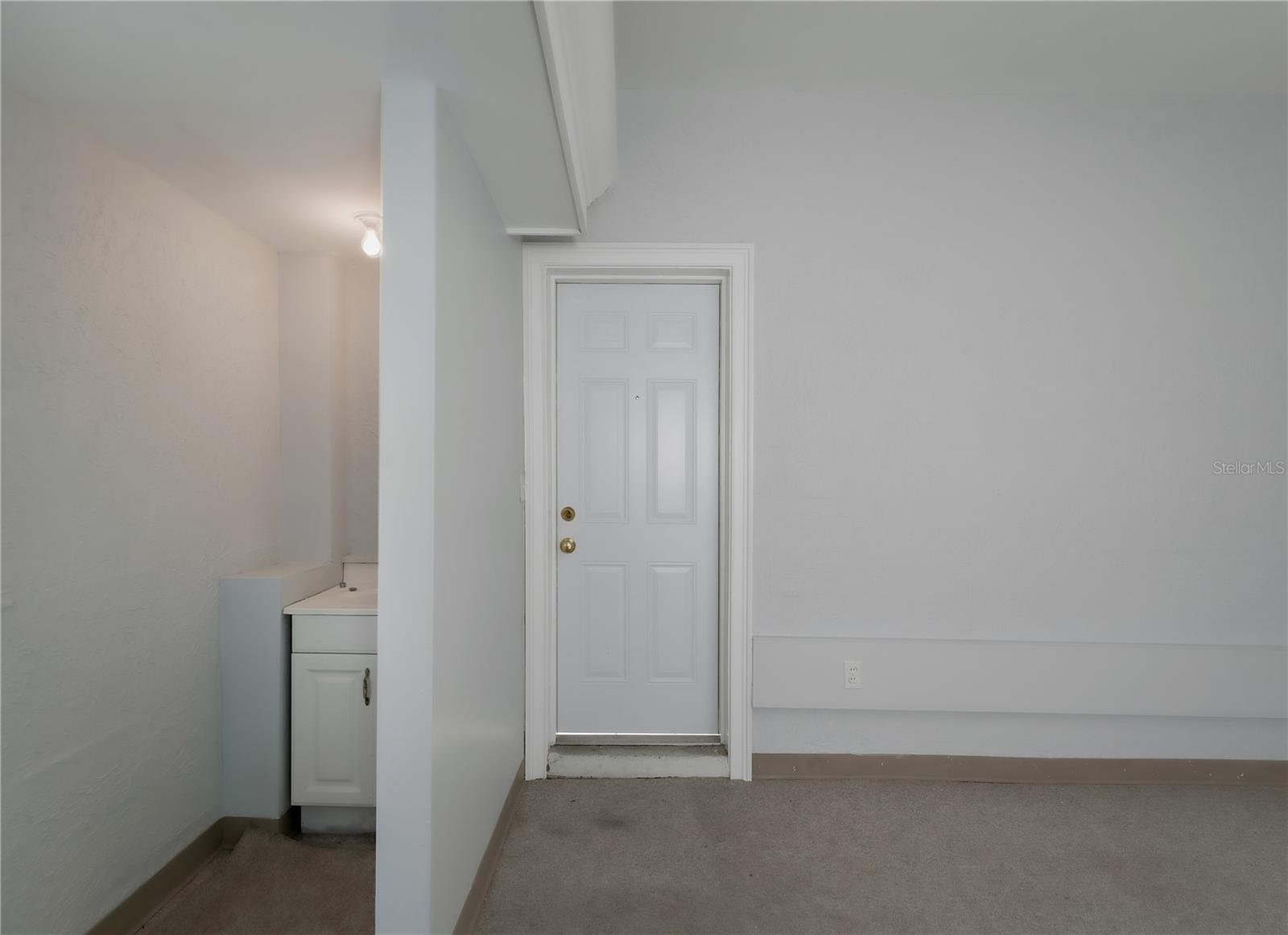 6465 1ST AVE S, ST PETERSBURG, FL, 33707