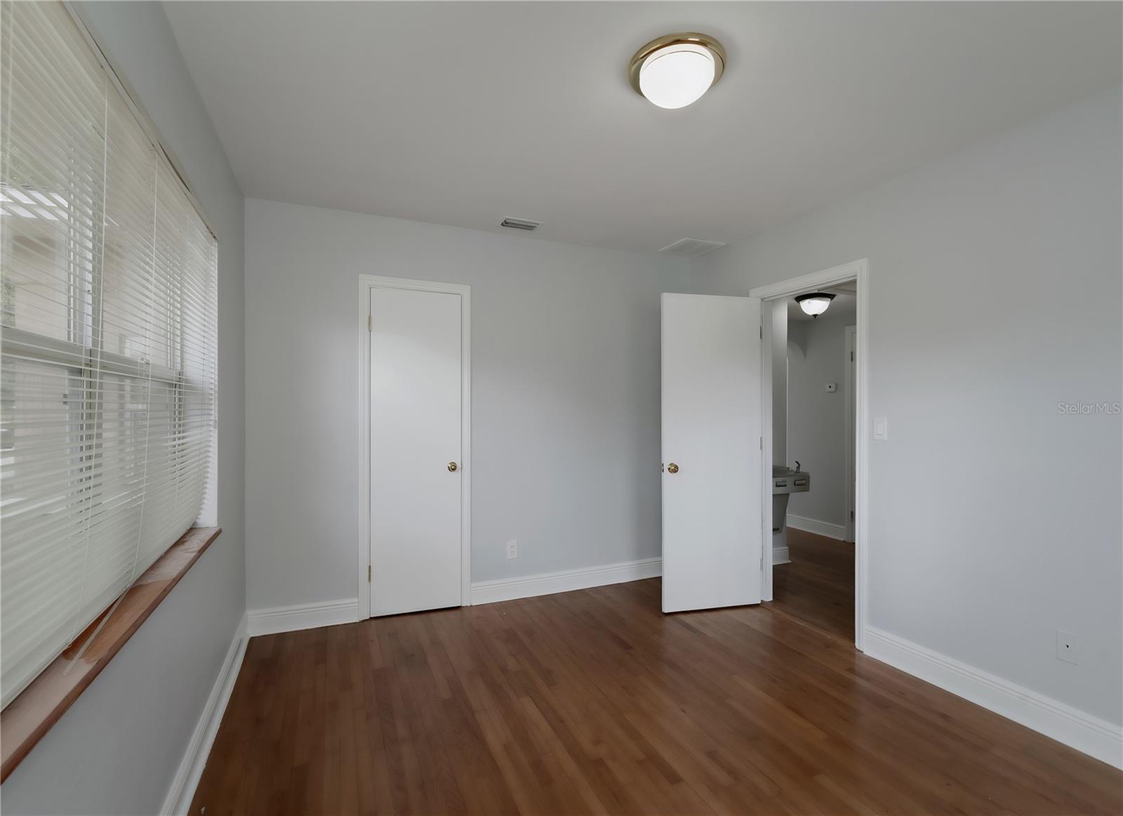 6465 1ST AVE S, ST PETERSBURG, FL, 33707