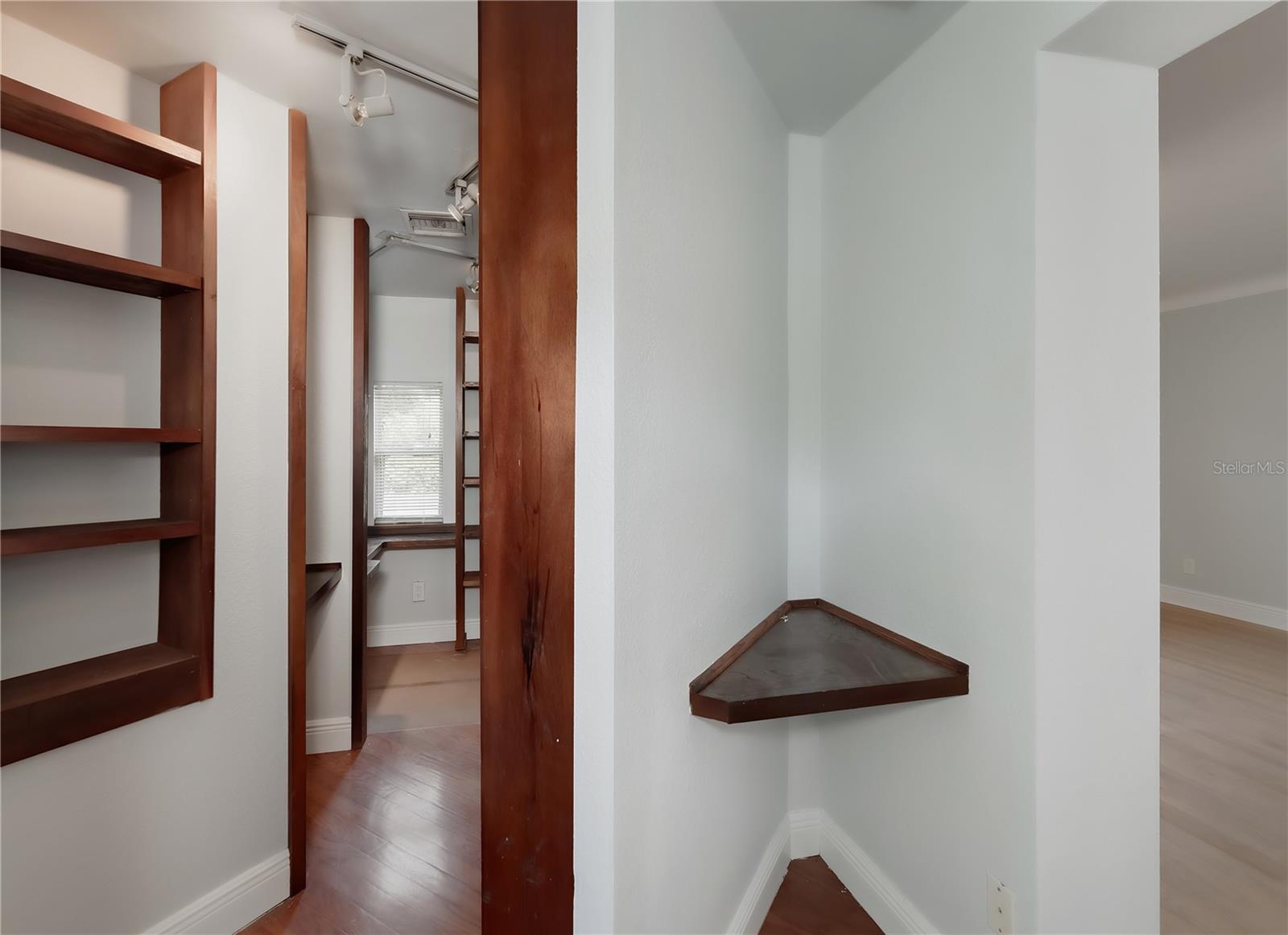 6465 1ST AVE S, ST PETERSBURG, FL, 33707