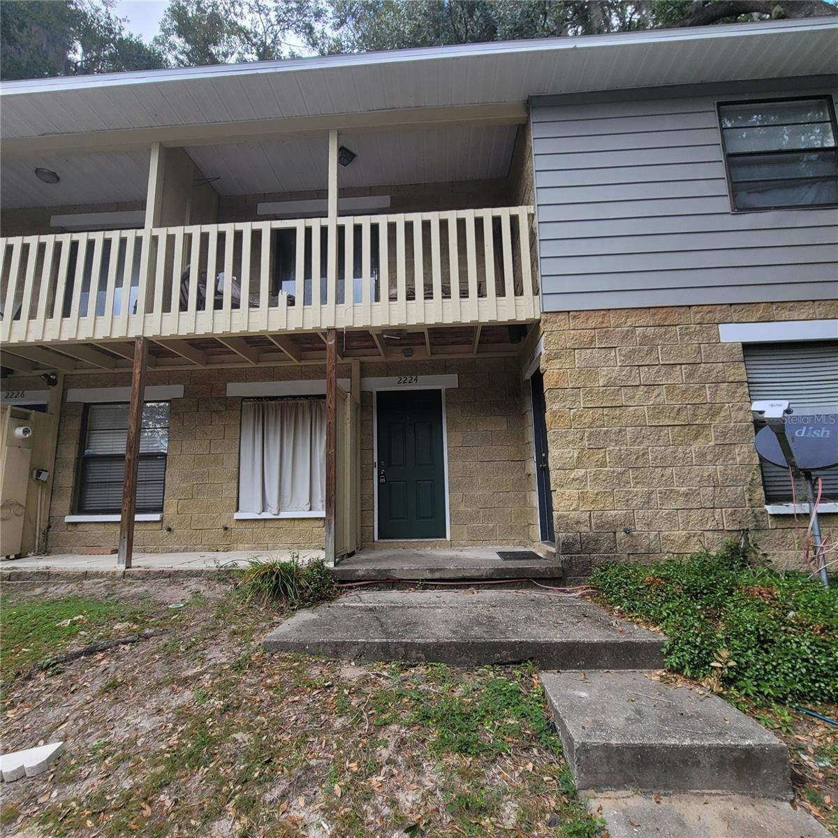 TB8445461 Property Photo