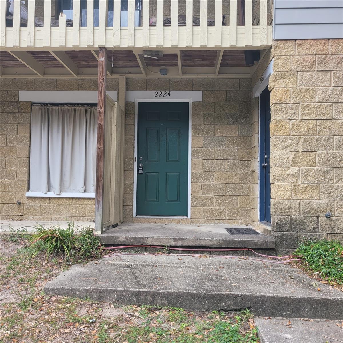 TB8445461 Property Photo