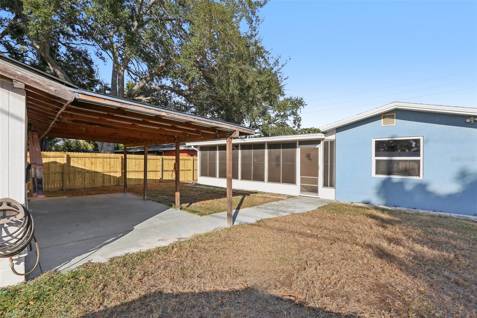 1226 ROBIN HOOD LN, DUNEDIN, FL, 34698