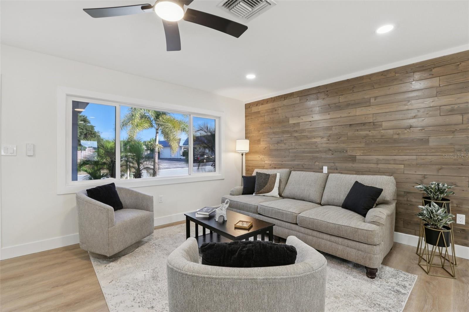 1226 ROBIN HOOD LN, DUNEDIN, FL, 34698