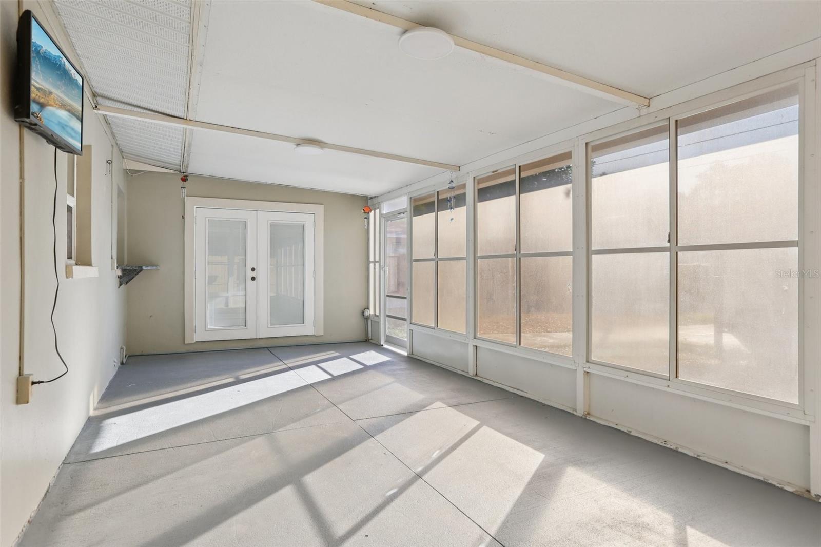 1226 ROBIN HOOD LN, DUNEDIN, FL, 34698