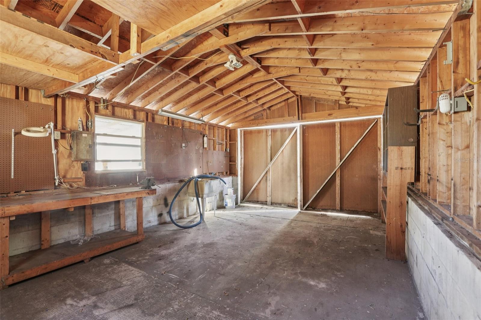 1226 ROBIN HOOD LN, DUNEDIN, FL, 34698