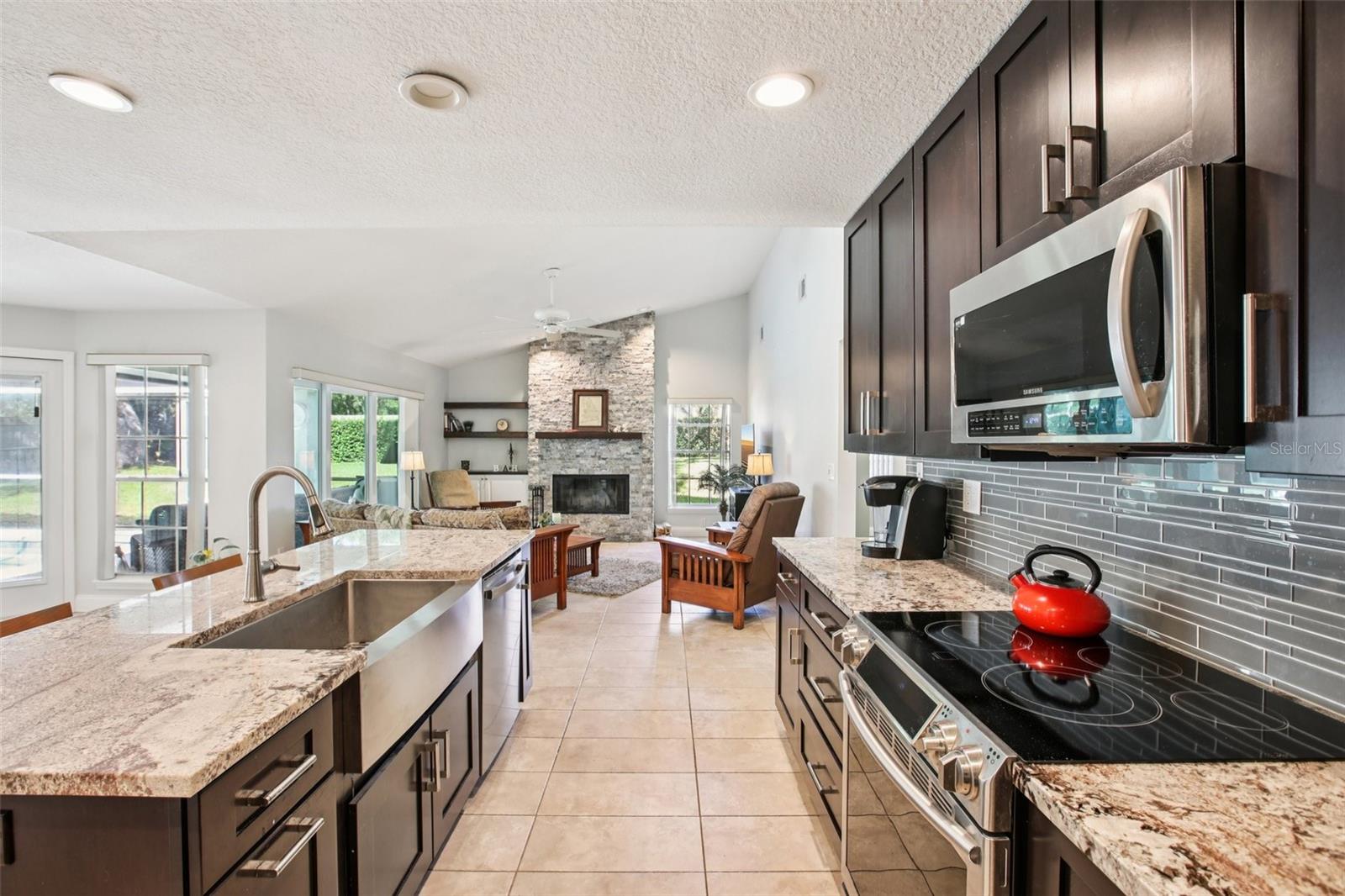 2654 CRYSTAL CIR, DUNEDIN, FL, 34698