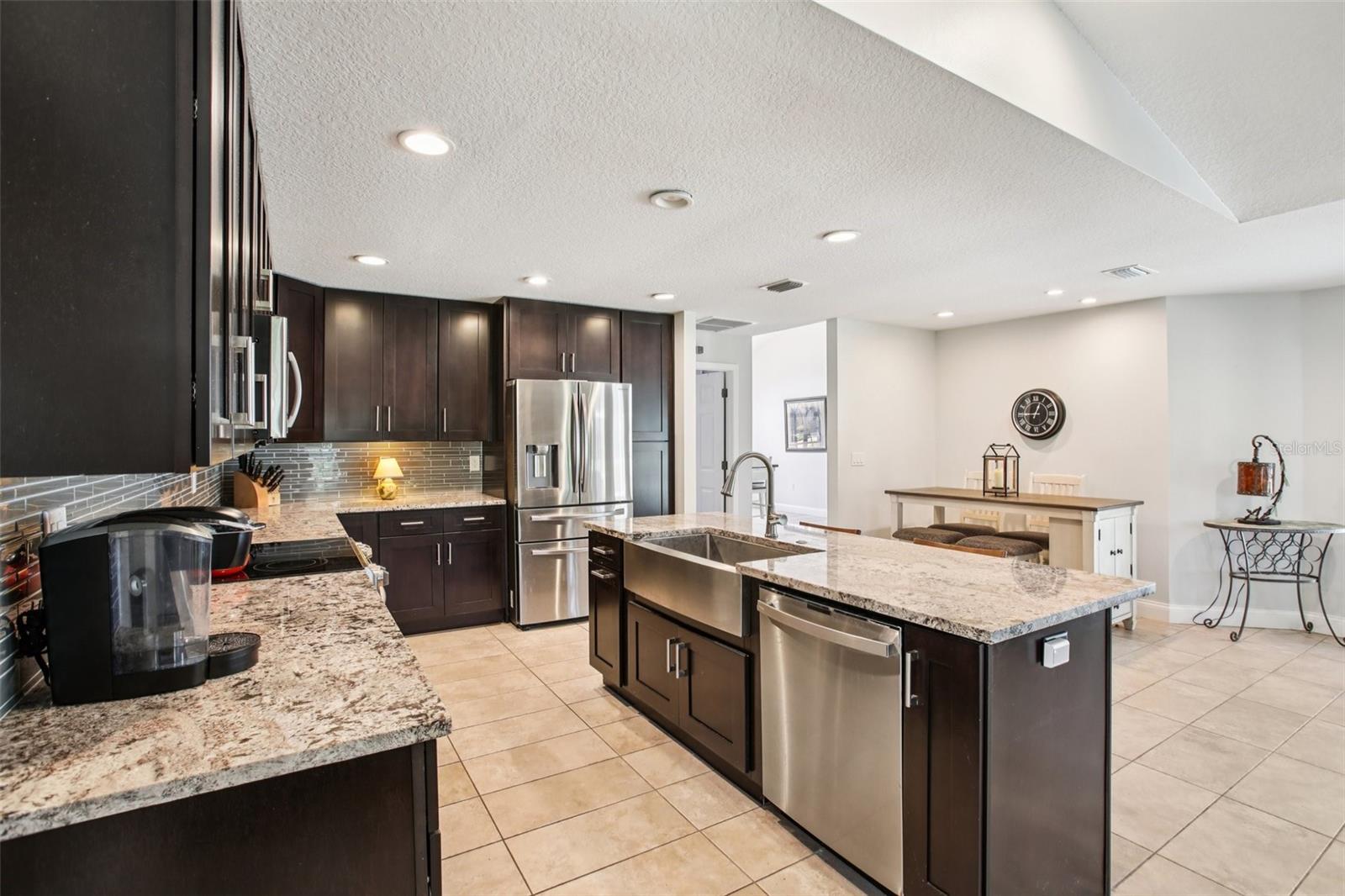 2654 CRYSTAL CIR, DUNEDIN, FL, 34698