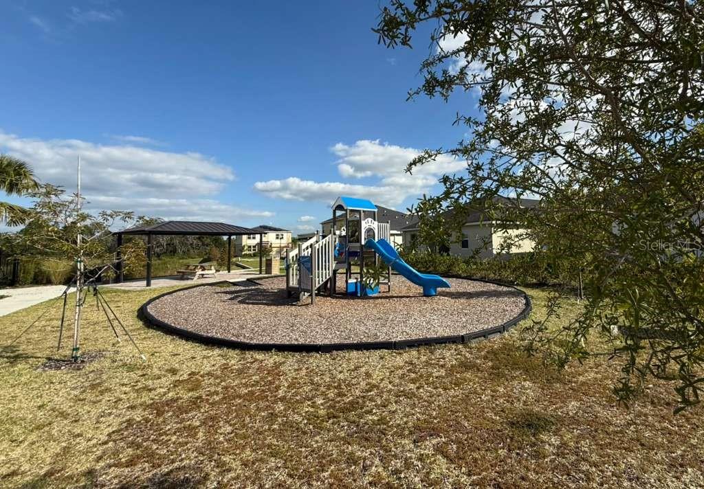 120 BOGEY DR, DAVENPORT, FL, 33896