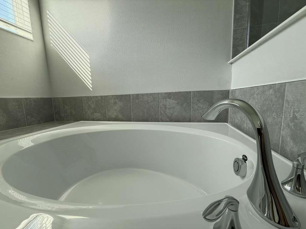 120 BOGEY DR, DAVENPORT, FL, 33896