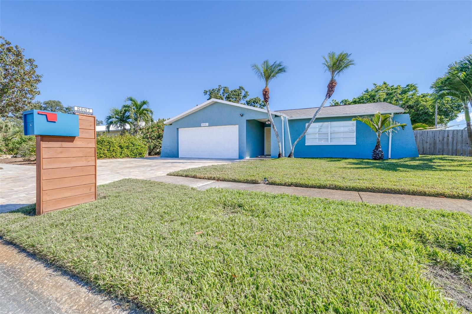 8687 MATTHEW ST, SEMINOLE, FL, 33772