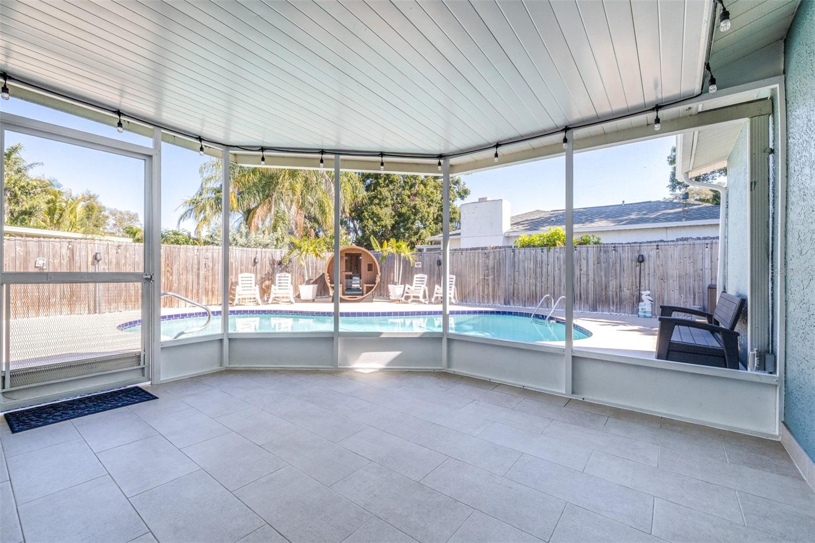 8687 MATTHEW ST, SEMINOLE, FL, 33772