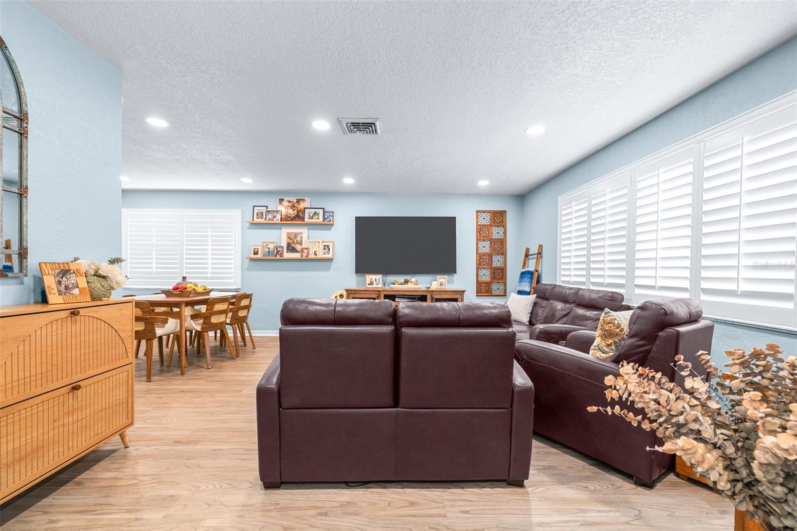 8687 MATTHEW ST, SEMINOLE, FL, 33772