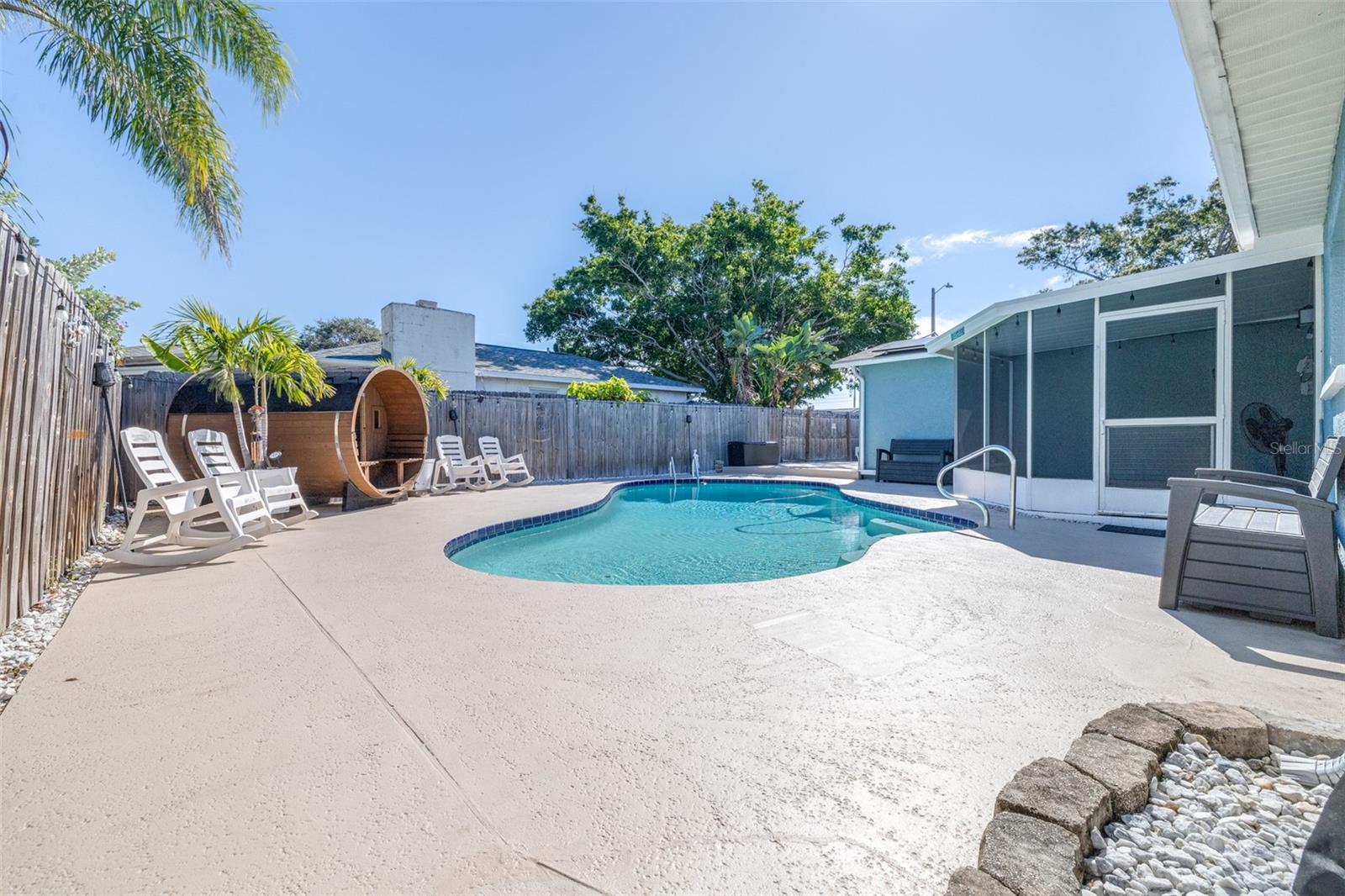 8687 MATTHEW ST, SEMINOLE, FL, 33772