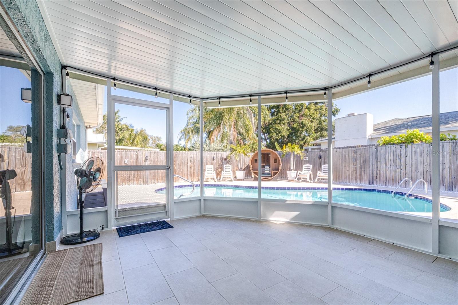 8687 MATTHEW ST, SEMINOLE, FL, 33772