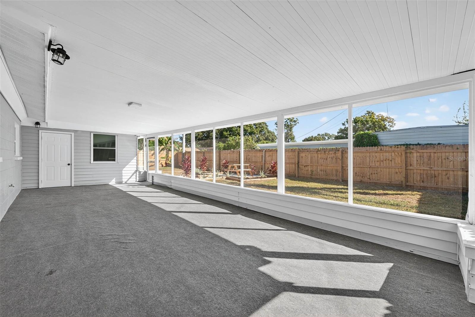 6965 21ST ST N, ST PETERSBURG, FL, 33702