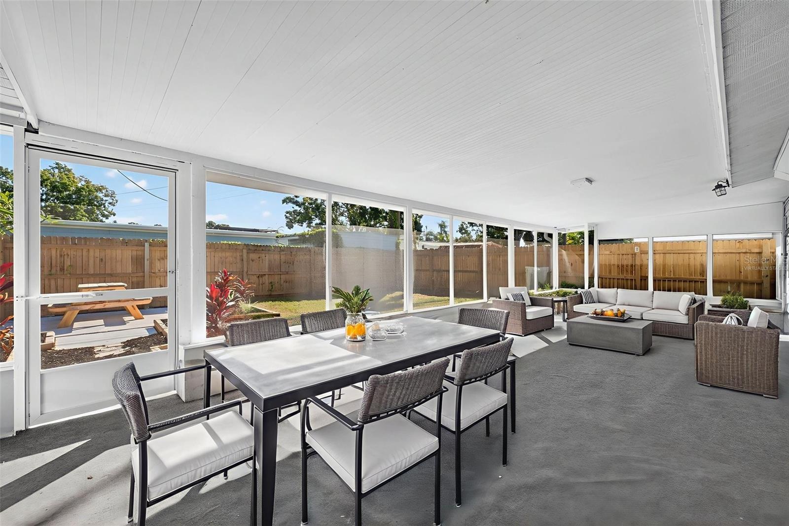 6965 21ST ST N, ST PETERSBURG, FL, 33702