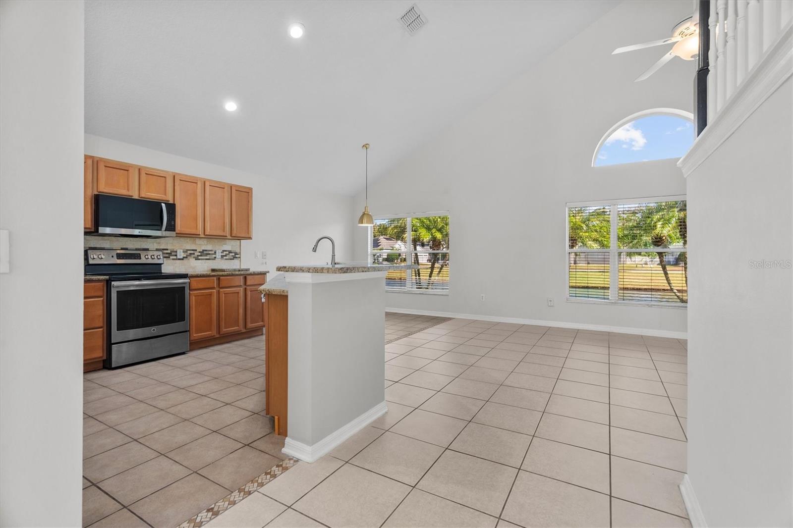 13285 EARLY FROST CIR, ORLANDO, FL, 32828