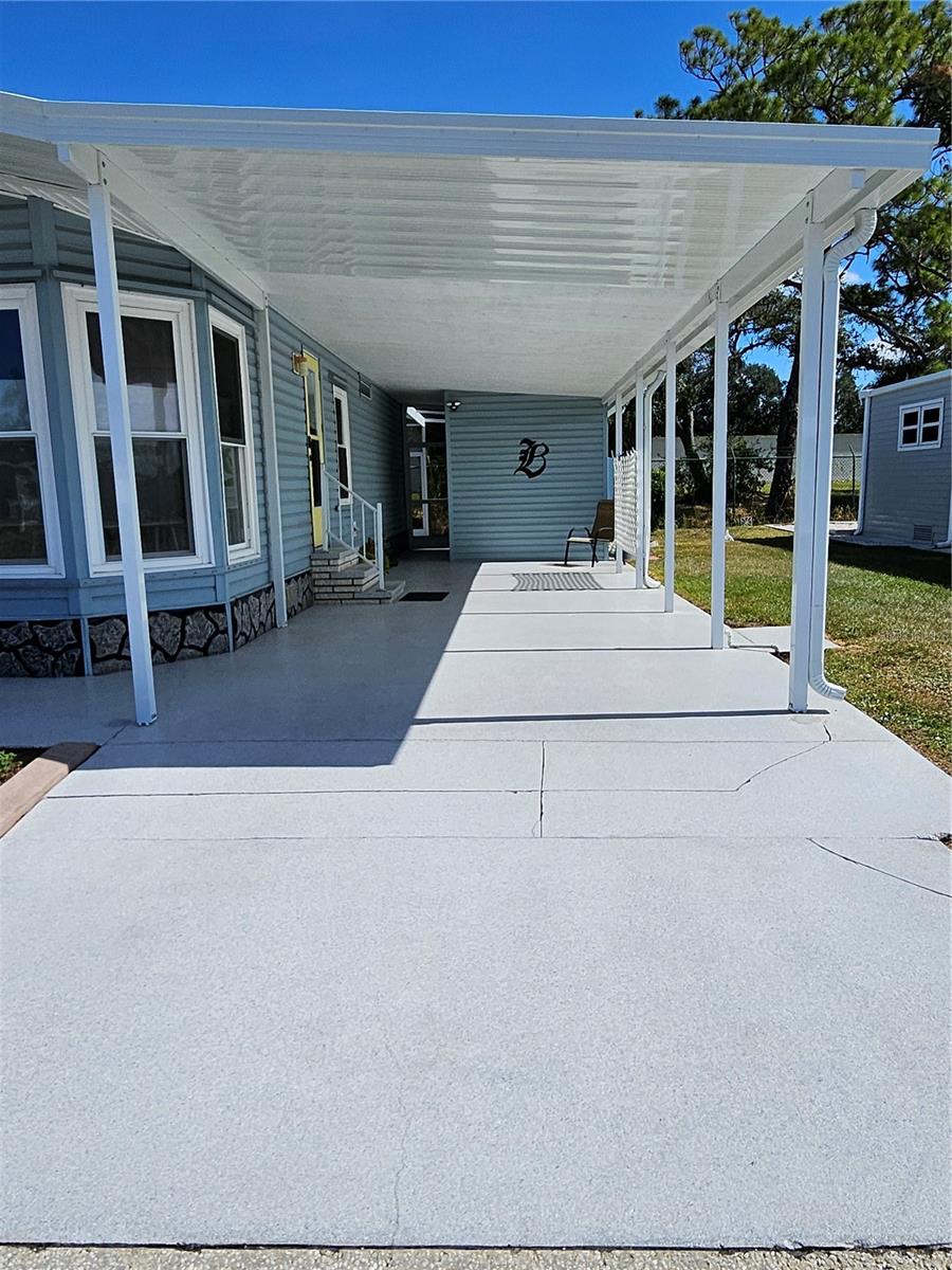 305 OAKWOOD BLVD E, SARASOTA, FL, 34237