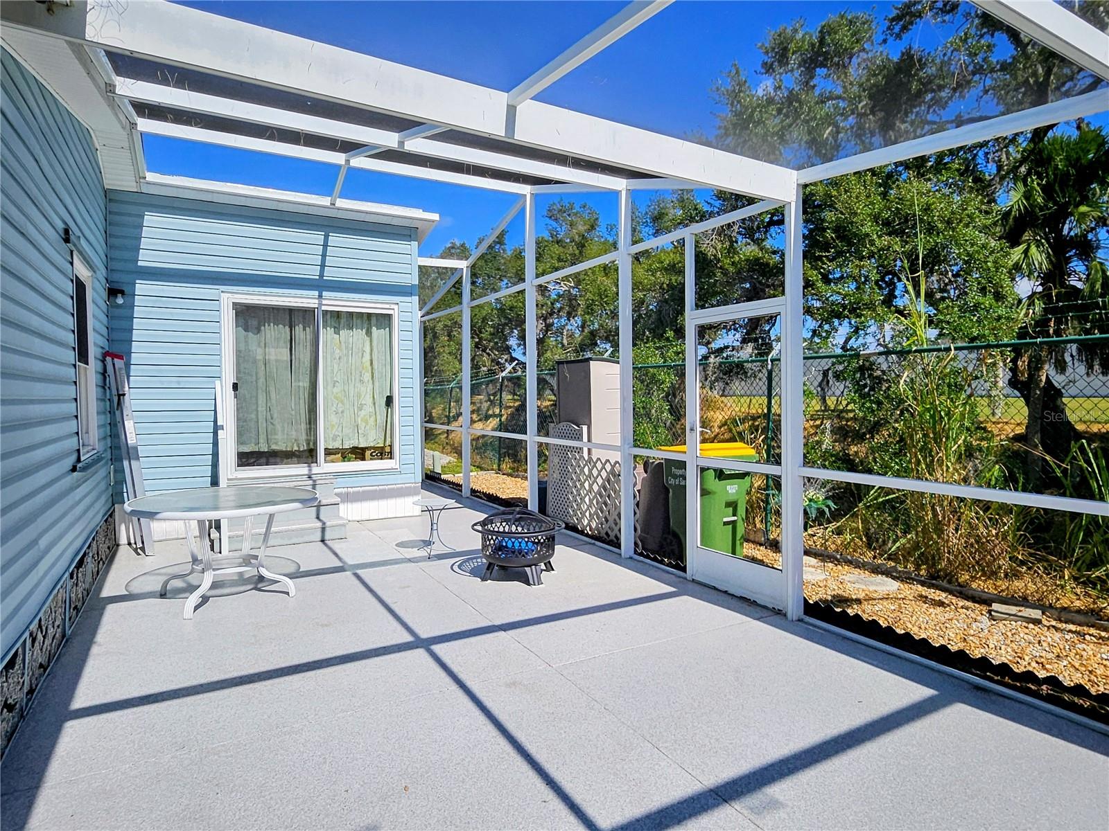 305 OAKWOOD BLVD E, SARASOTA, FL, 34237