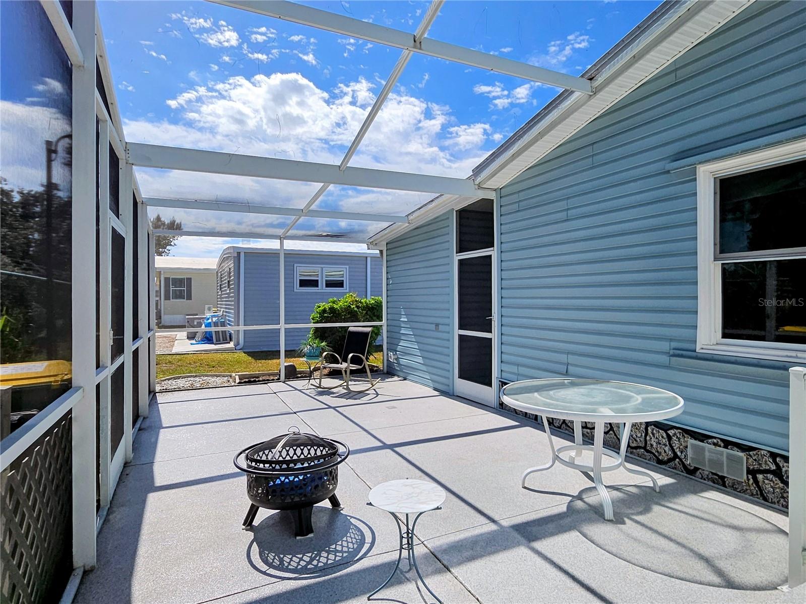 305 OAKWOOD BLVD E, SARASOTA, FL, 34237