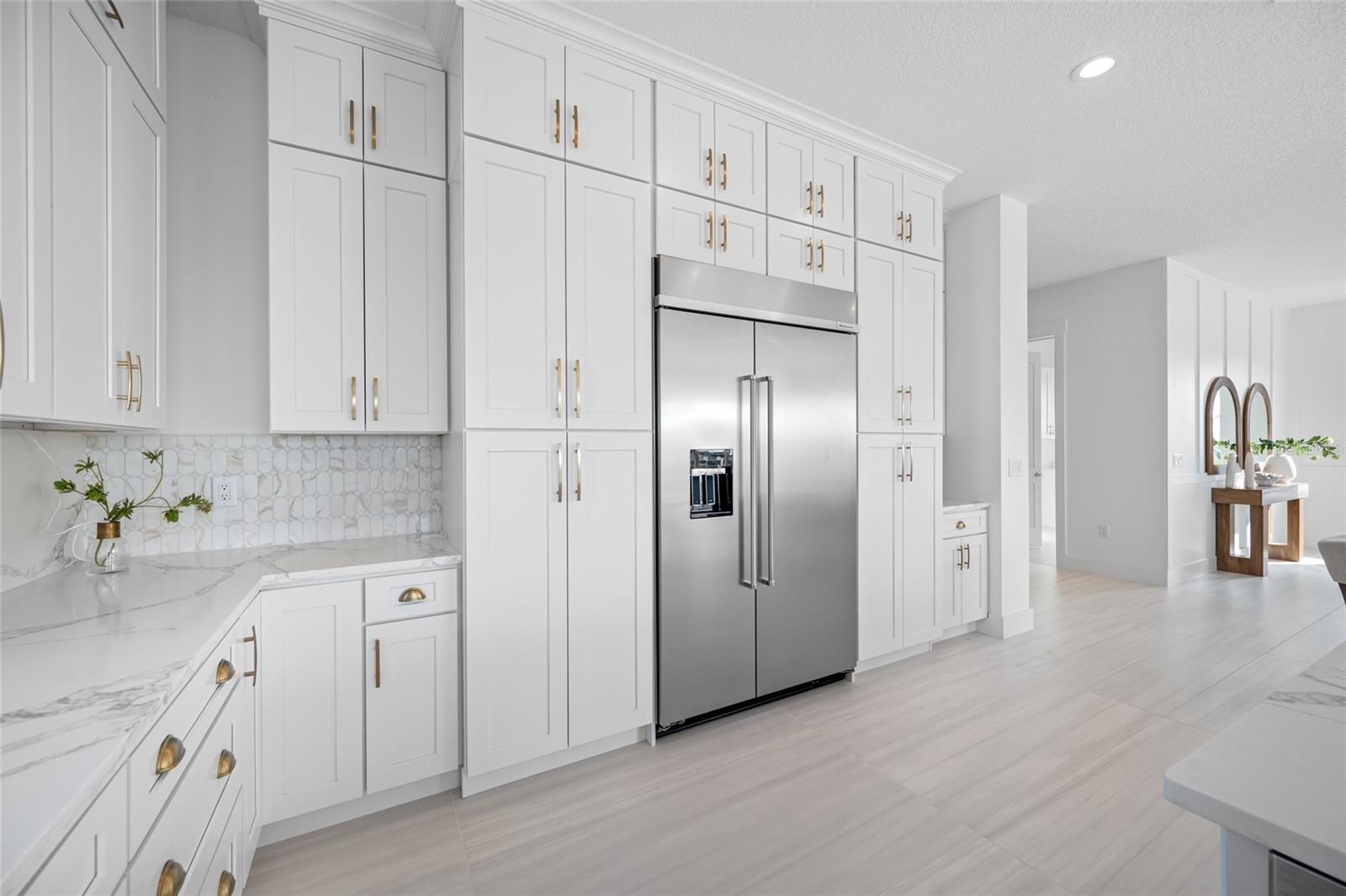 TB8445499 Property Photo