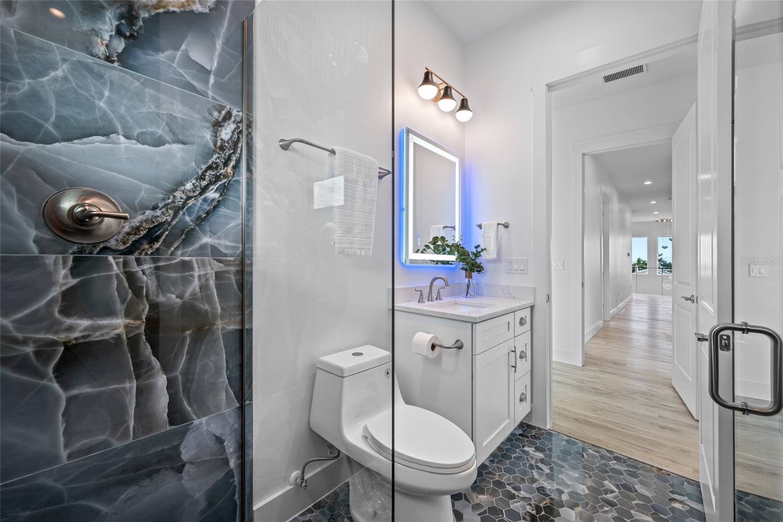 TB8445499 Property Photo