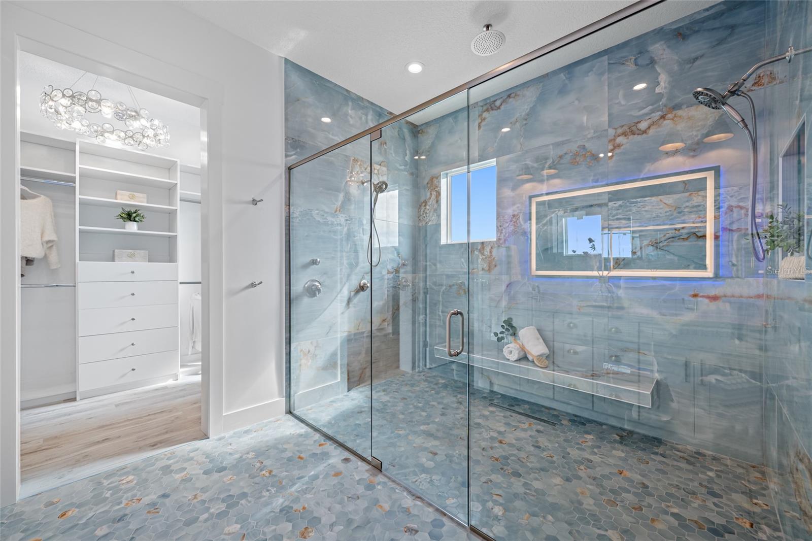 TB8445499 Property Photo