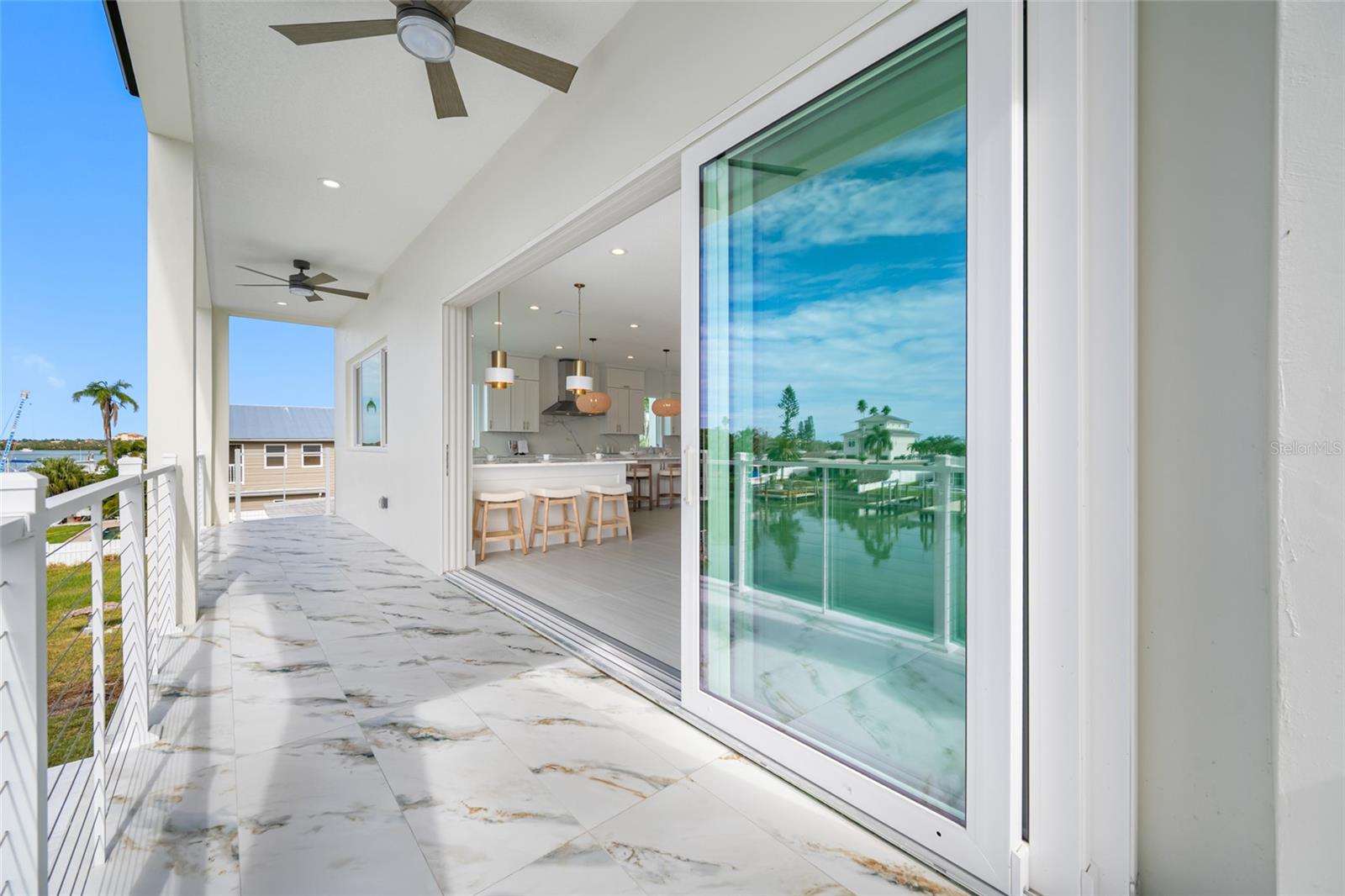 TB8445499 Property Photo