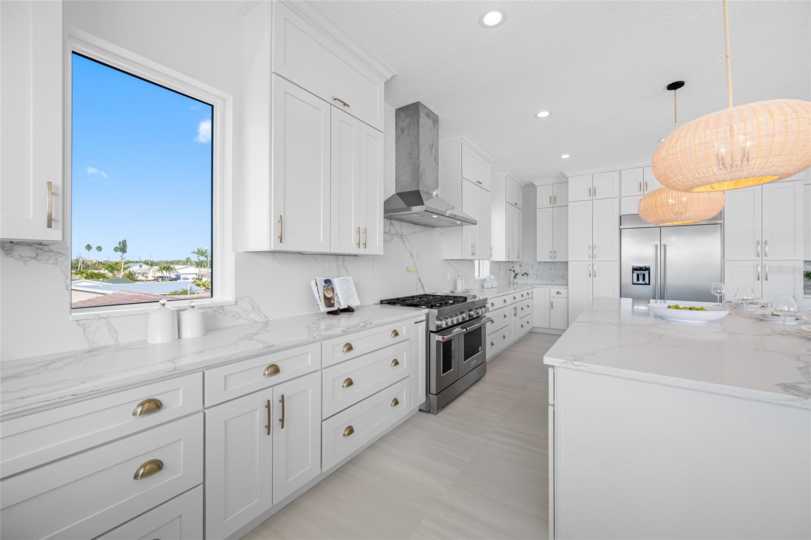 TB8445499 Property Photo