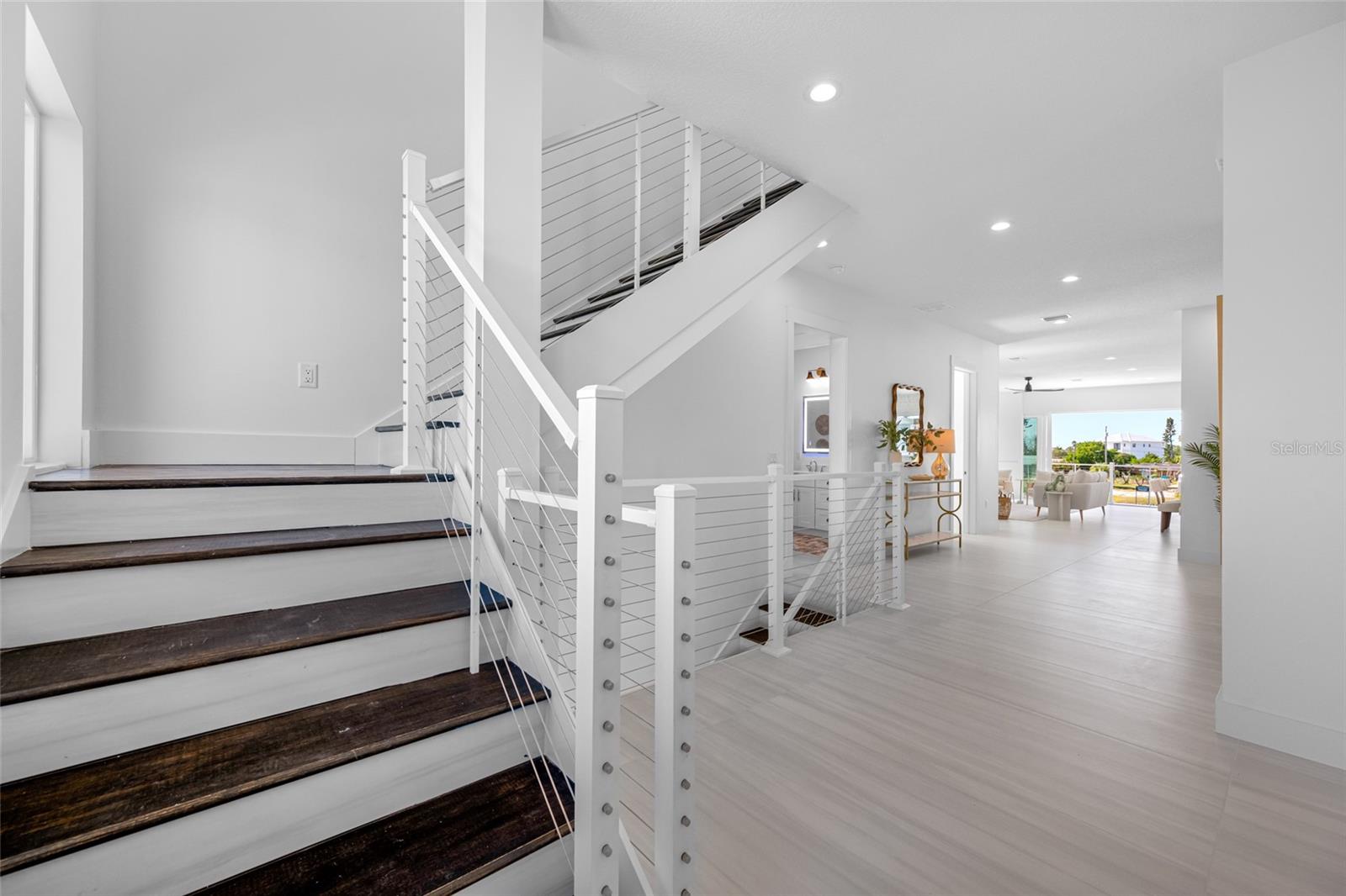 TB8445499 Property Photo