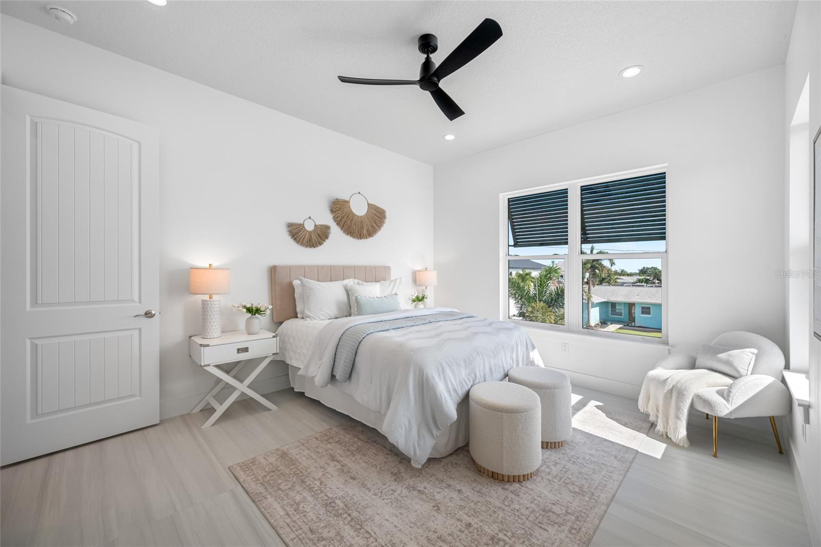 TB8445499 Property Photo