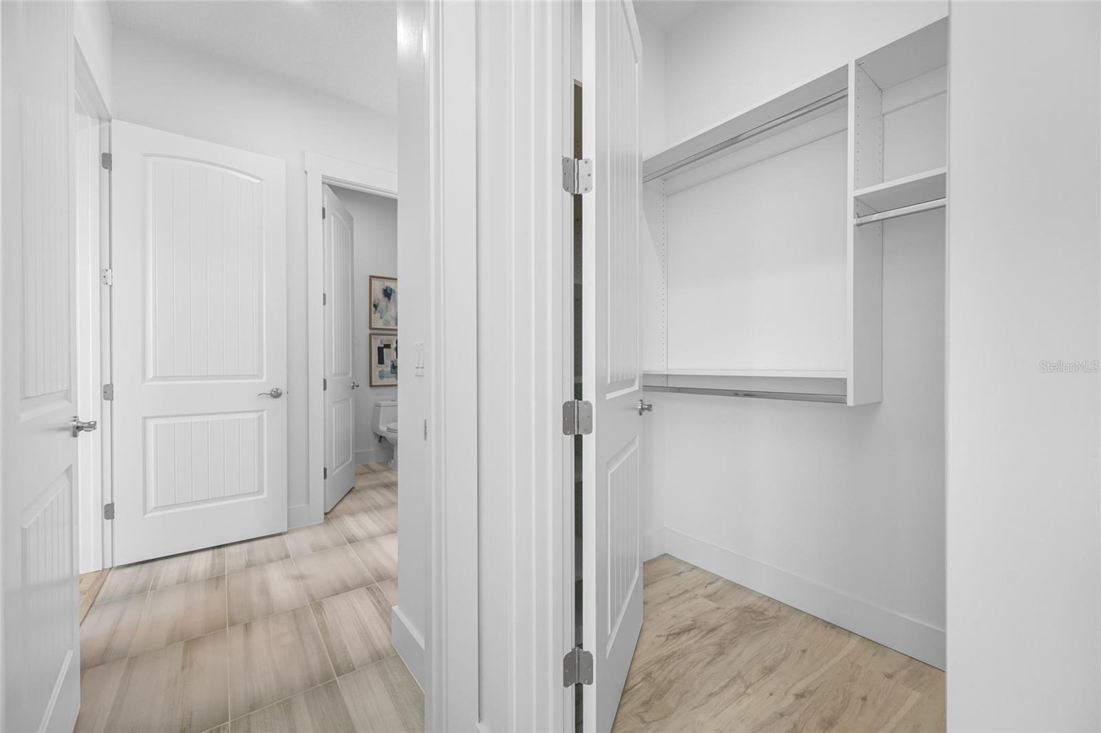 TB8445499 Property Photo