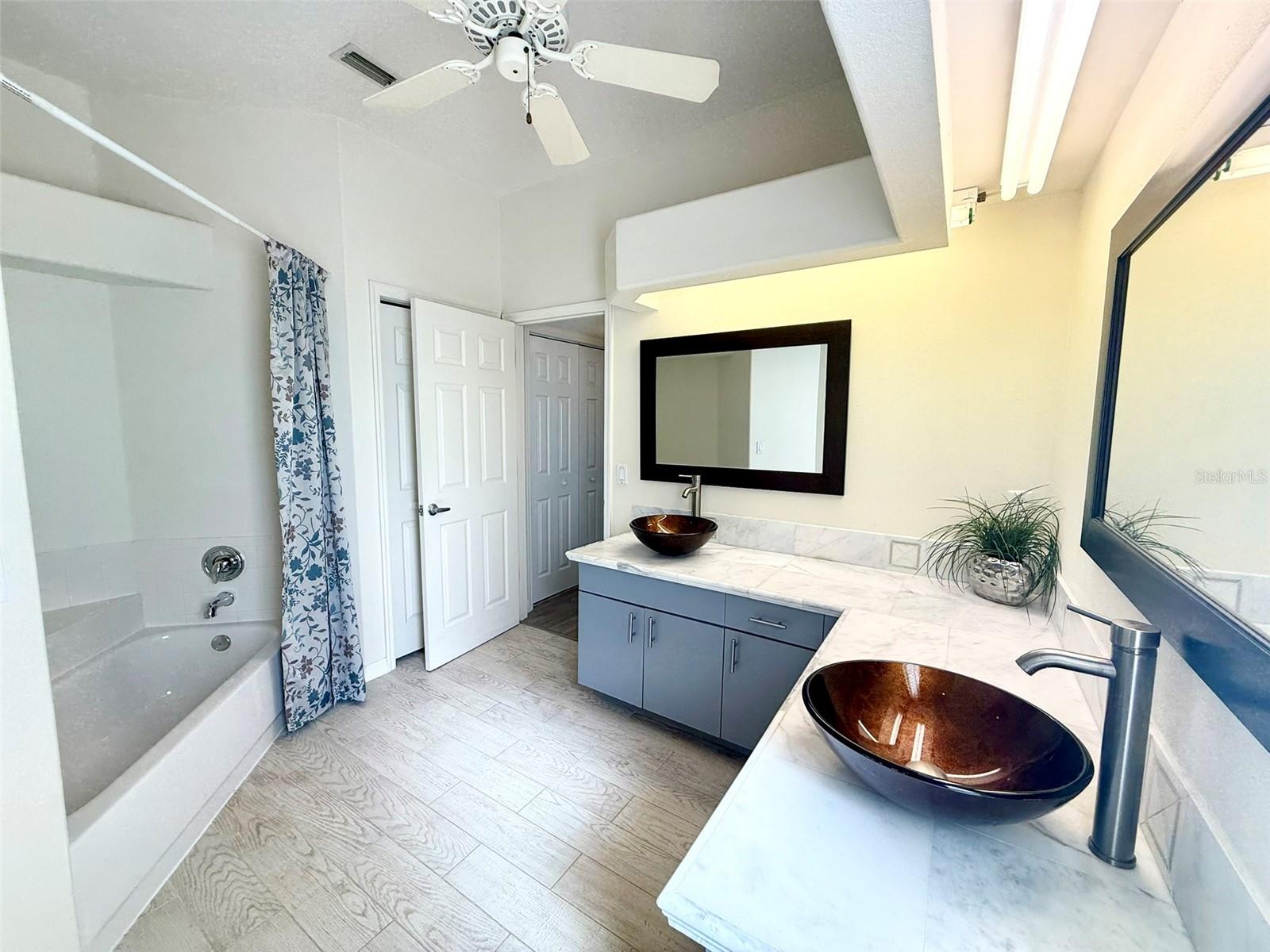 7157 42ND CT E, SARASOTA, FL, 34243