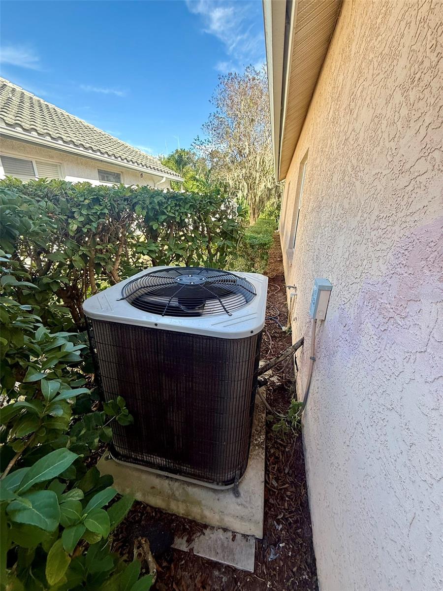 7157 42ND CT E, SARASOTA, FL, 34243