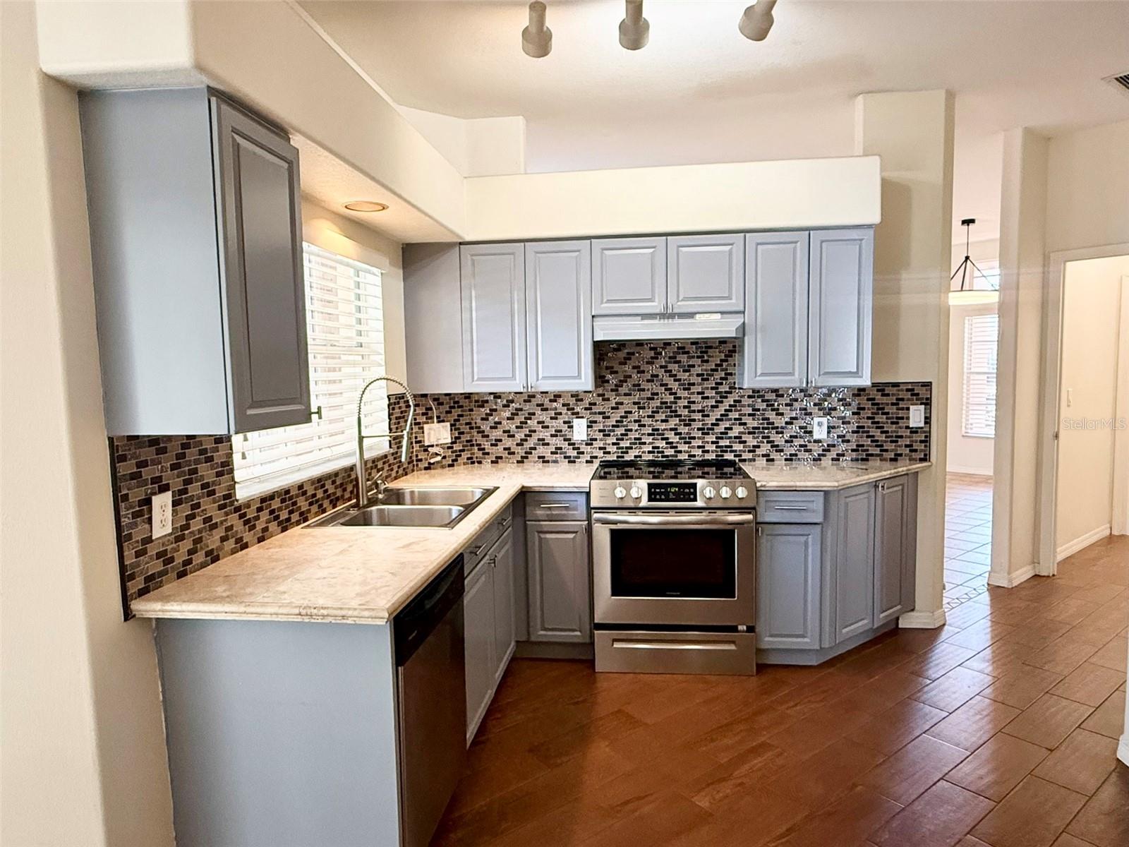 7157 42ND CT E, SARASOTA, FL, 34243