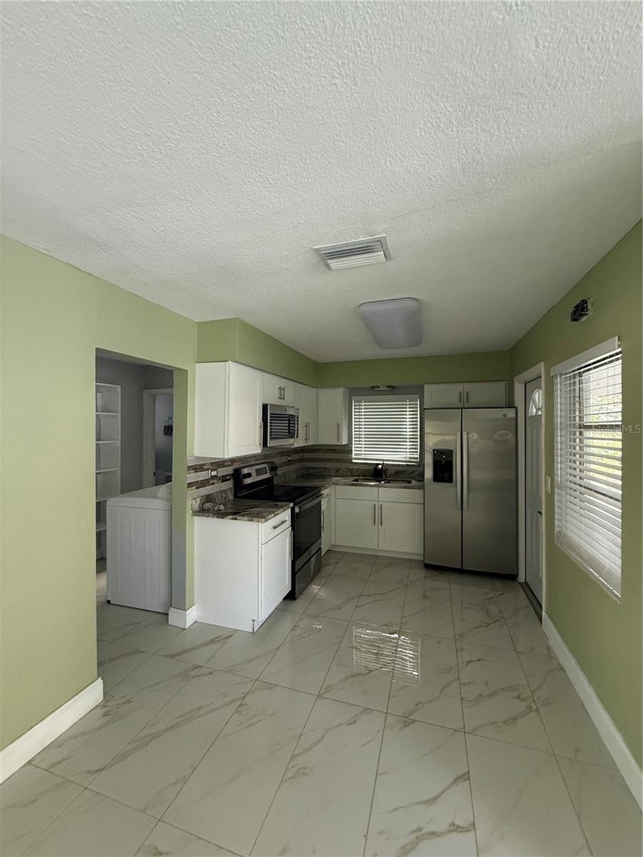 19 S MILDRED AVE, BROOKSVILLE, FL, 34601