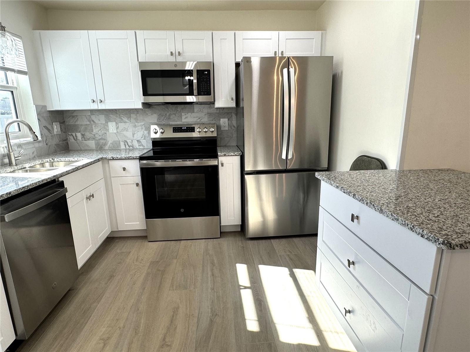 3813 42ND ST W #37, BRADENTON, FL, 34205