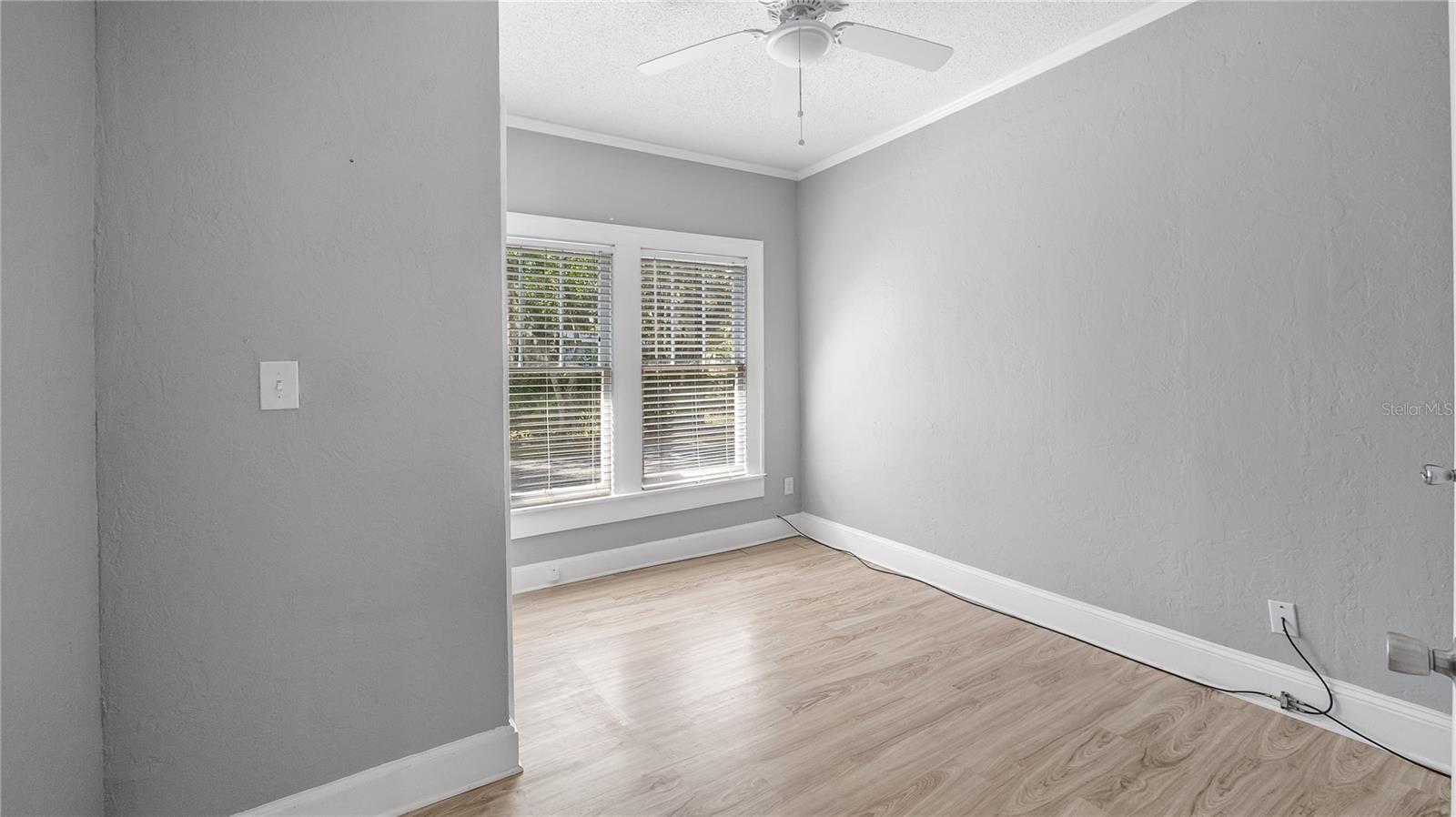 1704 W MAIN ST, LEESBURG, FL, 34748