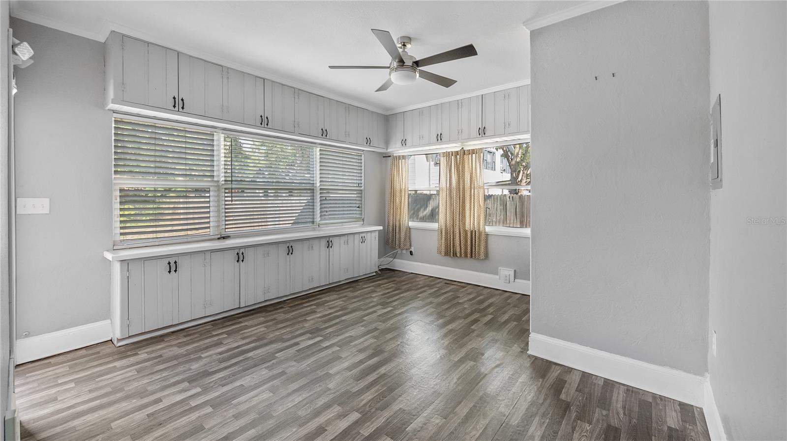 1704 W MAIN ST, LEESBURG, FL, 34748