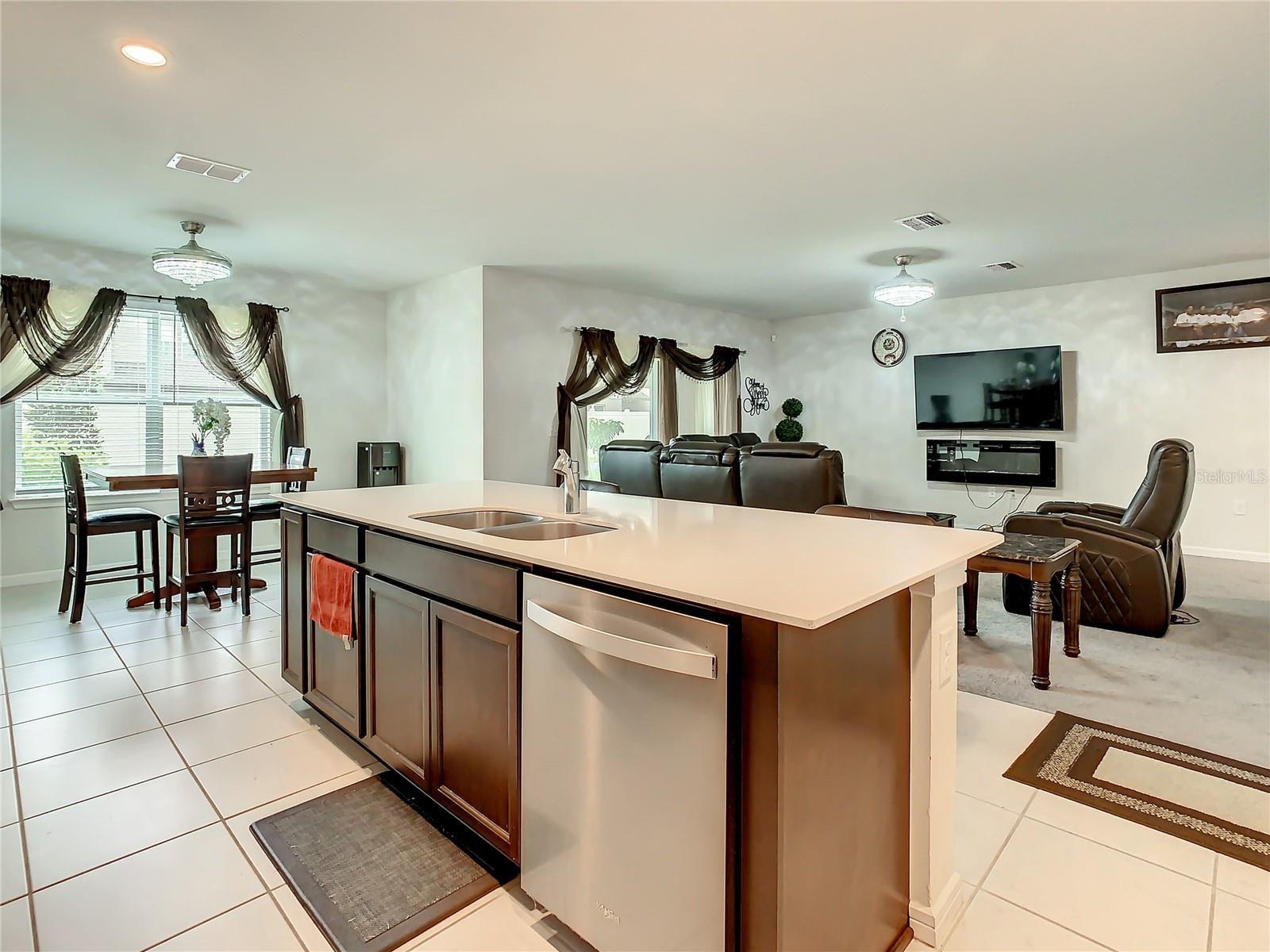 30344 MARQUETTE AVE, WESLEY CHAPEL, FL, 33545