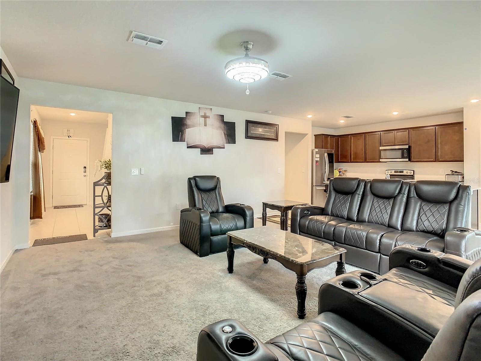 30344 MARQUETTE AVE, WESLEY CHAPEL, FL, 33545