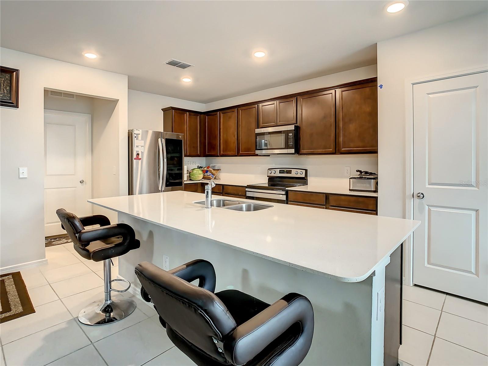 30344 MARQUETTE AVE, WESLEY CHAPEL, FL, 33545