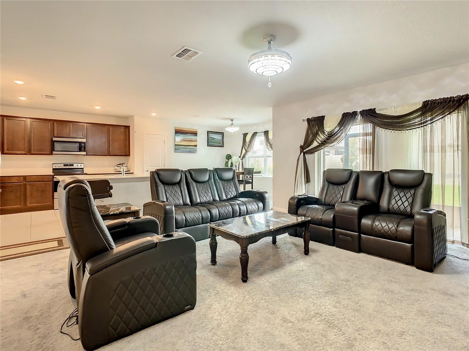 30344 MARQUETTE AVE, WESLEY CHAPEL, FL, 33545