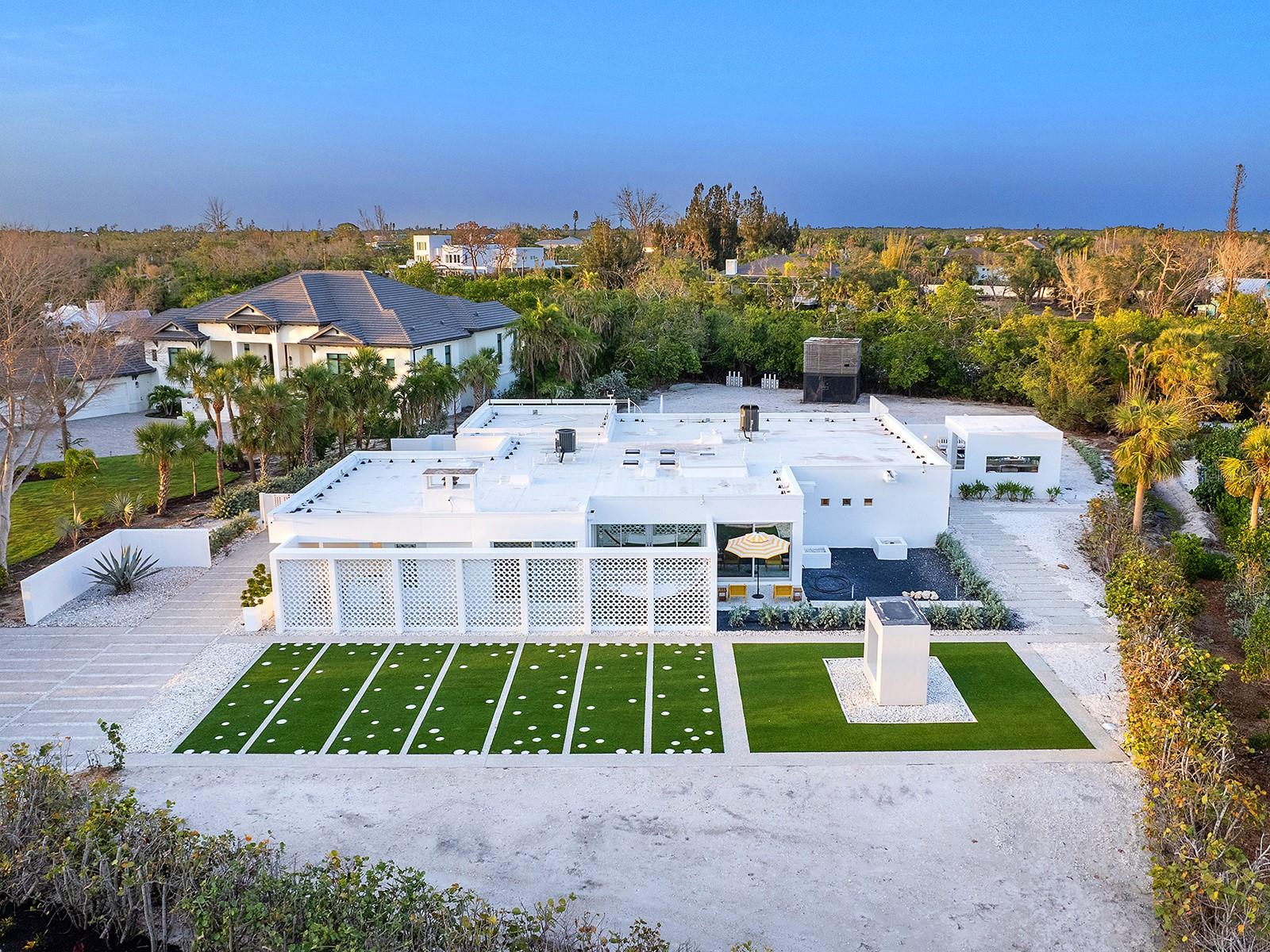 7647 SANDERLING RD, SARASOTA, FL, 34242