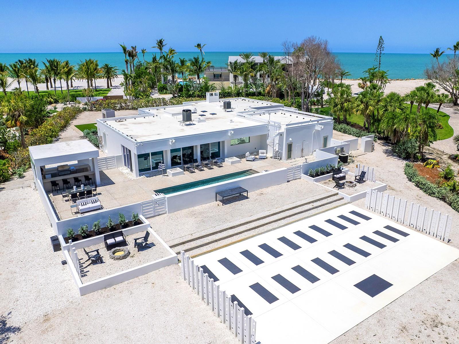 7647 SANDERLING RD, SARASOTA, FL, 34242