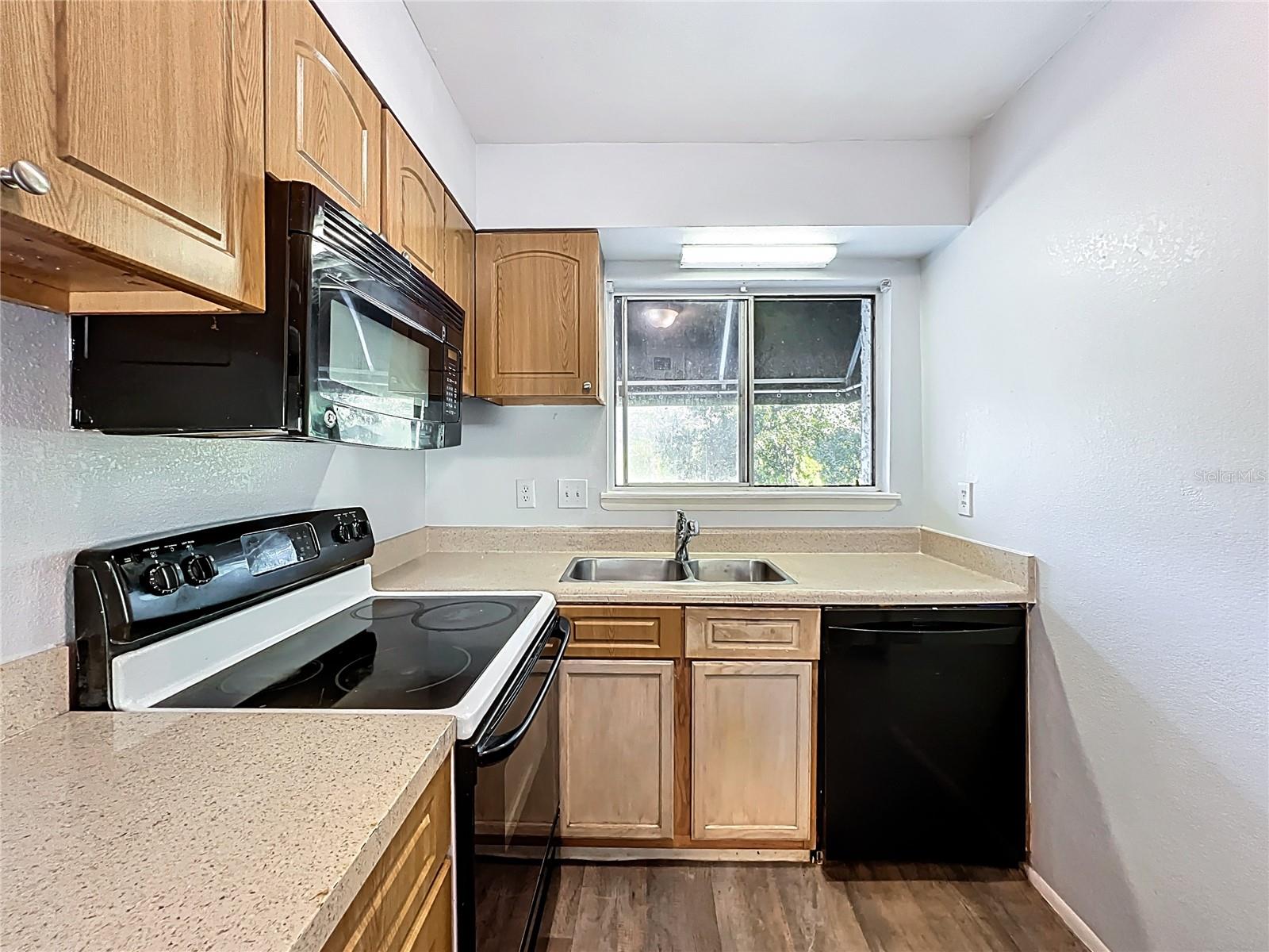 4117 S SEMORAN BLVD #14, ORLANDO, FL, 32822